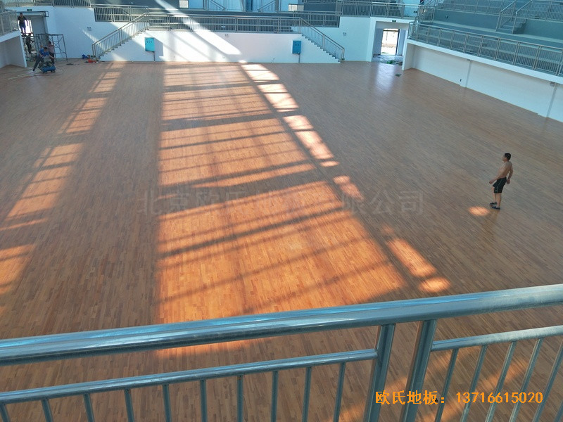 ���ϳ�Ϫ���W(xu��)���@���^�\�ӵذ尲�b����3